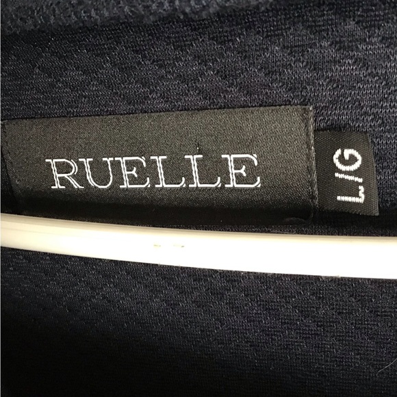 Womens Ruelle Dress - Picture 2 of 4